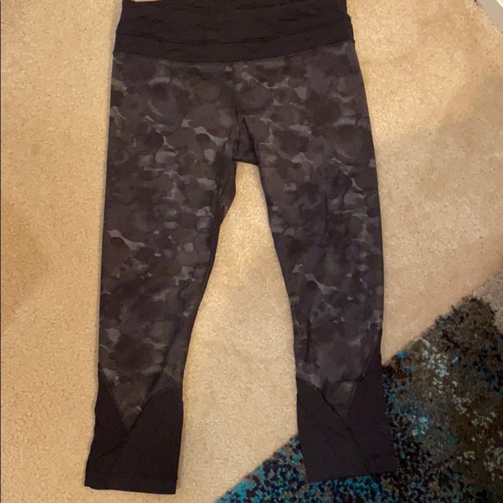 Lululemon Multi color leggings